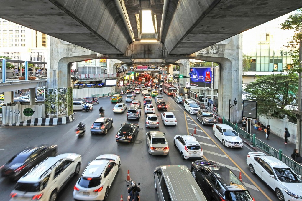 รับมือปัญหารถติด กับโครงการก่อสร้างรถไฟฟ้า 3 สาย พร้อมกัน