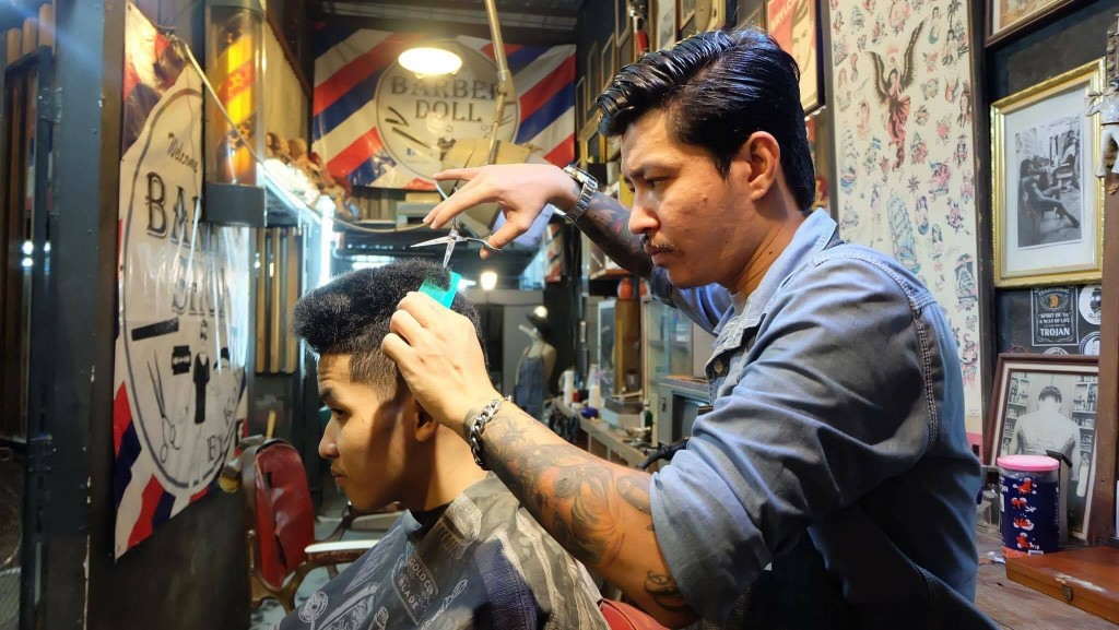 Barber Doll ร้านตัดผมชายสไตล์วินเทจ 