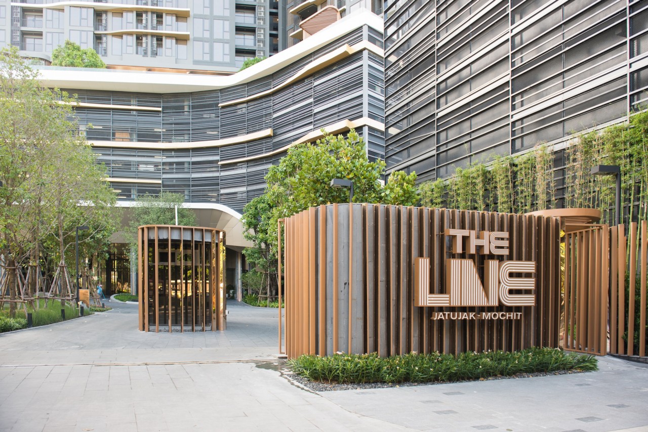 1st Condo Completed From BTS Group and Sansiri