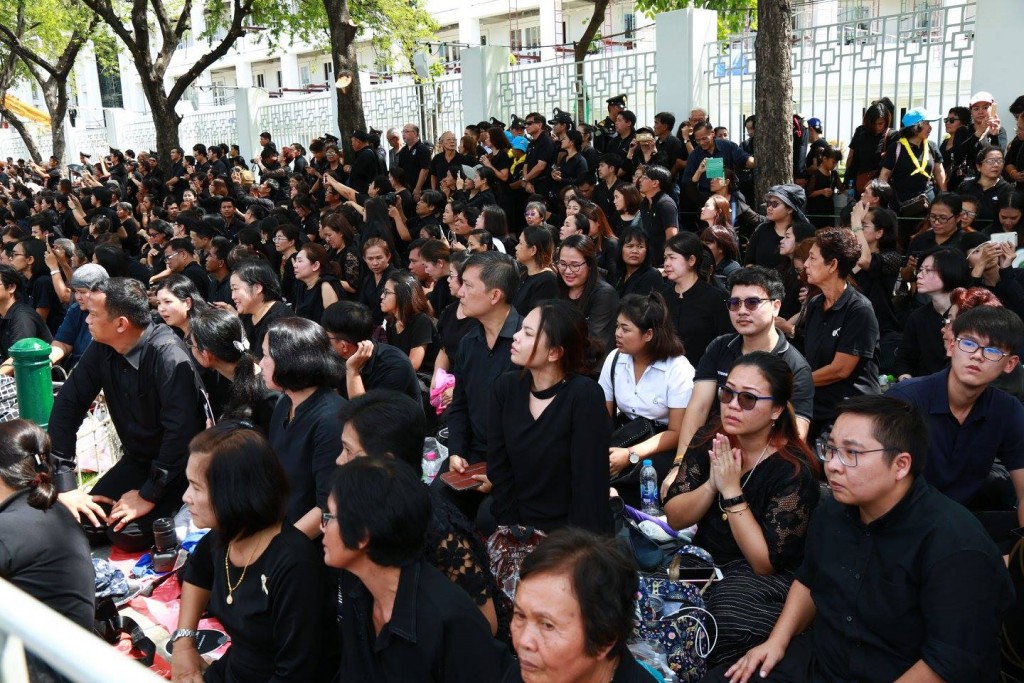 เครื่องแต่งกายในการเข้าร่วมพระราชพิธีฯ