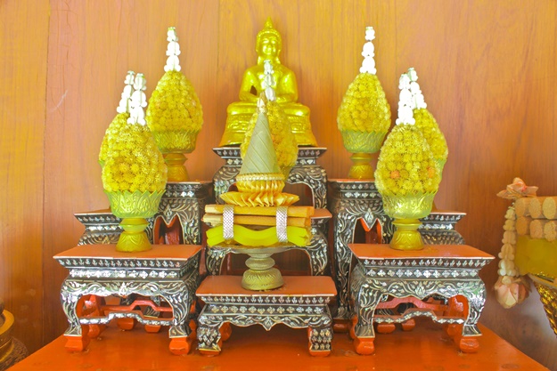 เทคนิคจัดหิ้งพระ เพิ่มสิริมงคลให้เจ้าของบ้าน