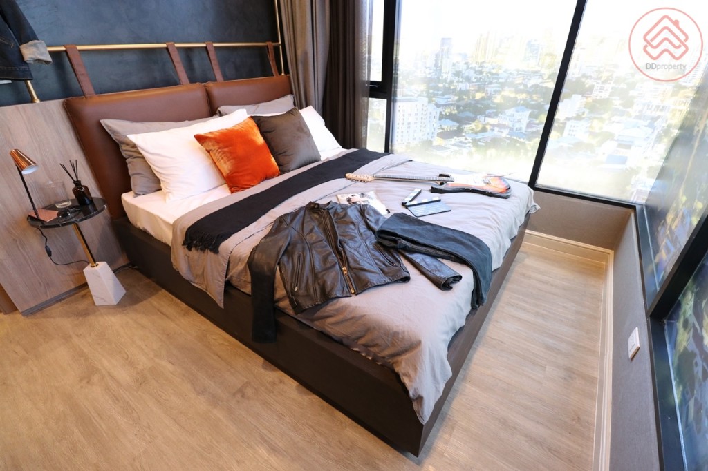 เอกมัย ทองหล่อ อาทิ สุขุมวิท 71 Arti Sukhumvit 71