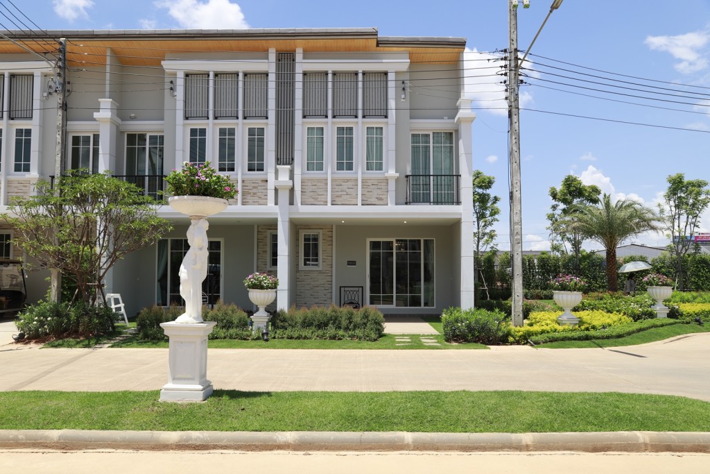 2_Gold_Excutive_Camp