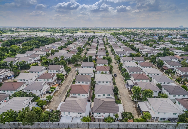 Growth for Single-Detached Houses Takes Hold Outside of Bangkok