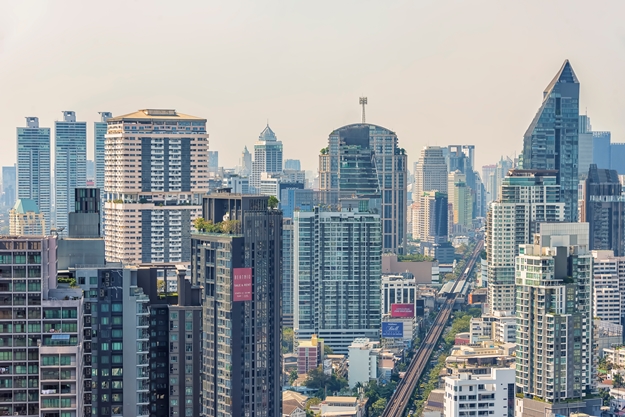 จับตาตลาดคอนโด โค้งสุดท้าย ราคาขายต่ำ