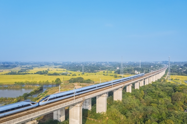 คืบหน้า 2 รถไฟฟ้าความเร็วสูงไทย-จีน และเชื่อม 3 สนามบิน