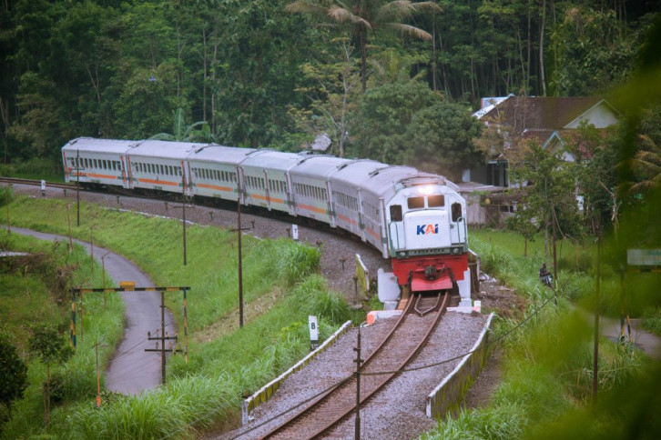 Infrastruktur Transportasi 2023 Ratusan Bandara Hingga Ribuan Stasiun Akan Dibangun