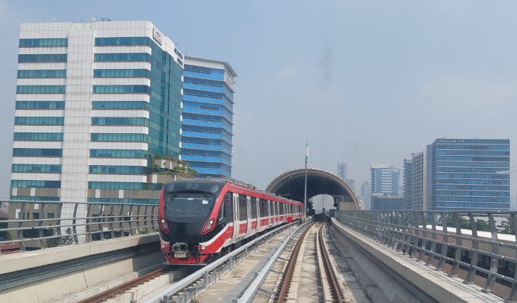 LRT Jabodebek Diuji Coba, Bakal Diintegrasikan Dengan KRL Hingga Kereta Cepat