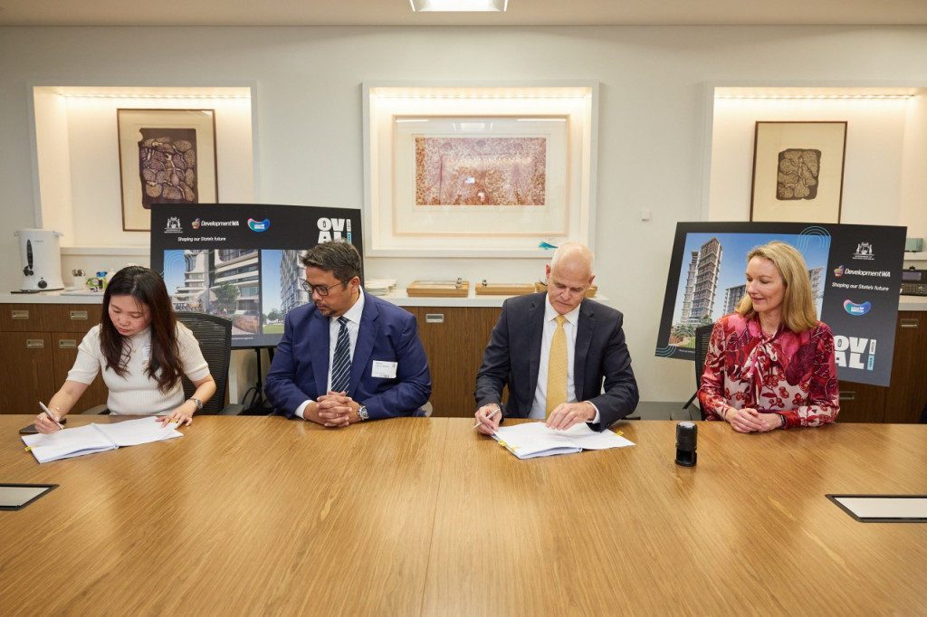 (From left to right) Director of International Business, Australia of UEM Sunrise Ong Chee Wei; Chief Executive Officer of UEM Sunrise Sufian Abdullah; Acting Chief Executive Officer of DevelopmentWA Dean Mudford; and Deputy Chairperson of DevelopmentWA Board Rebecca Field.