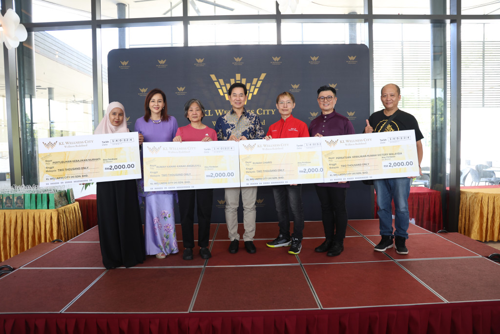 Mock Cheque Presentation to 4 Orphanage Home