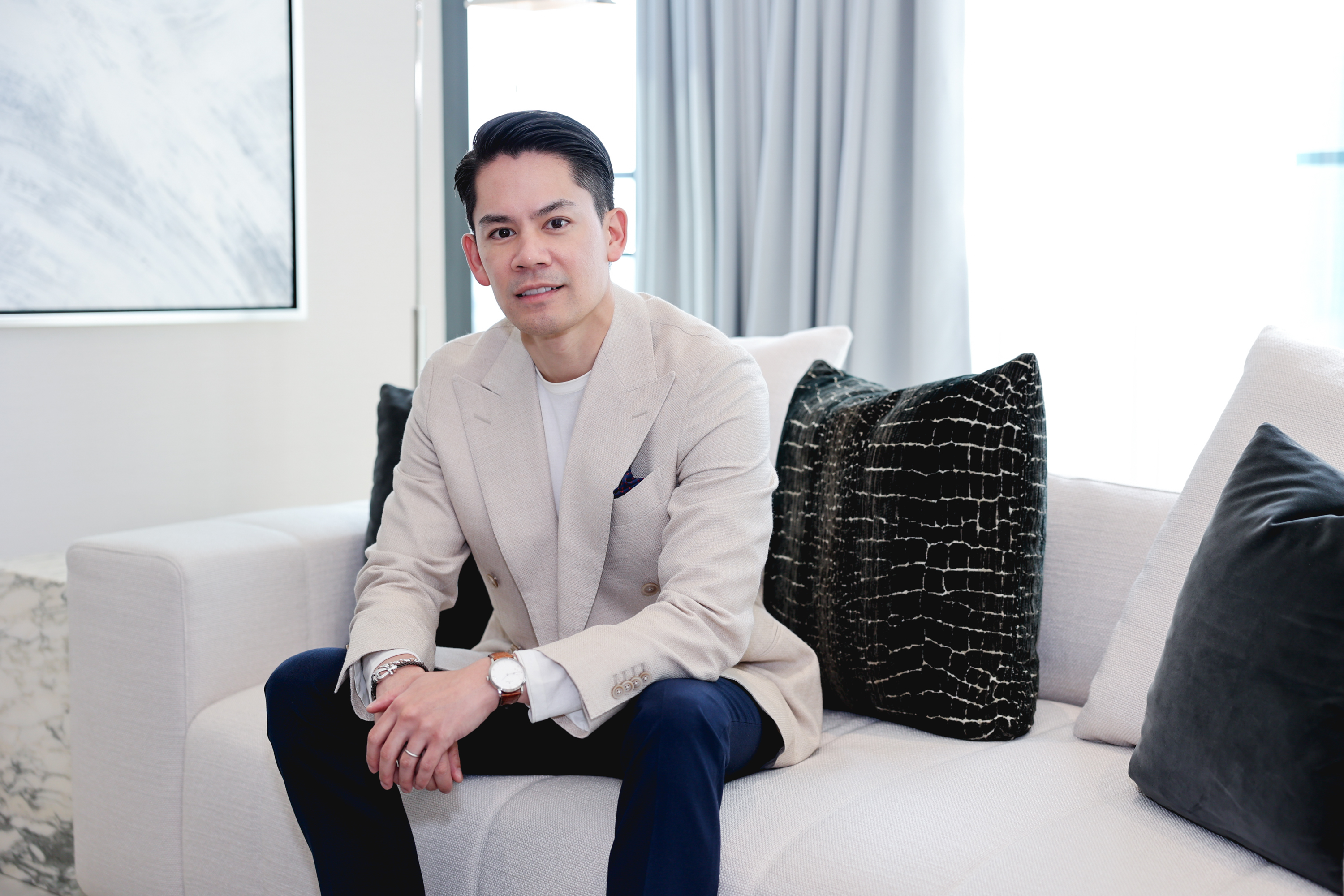 ไรมอนด์แลนด์ ปิดโอน ดิ เอสเทลล์ พร้อมพงษ์ 100% มูลค่า 5,200 ล้านบาท