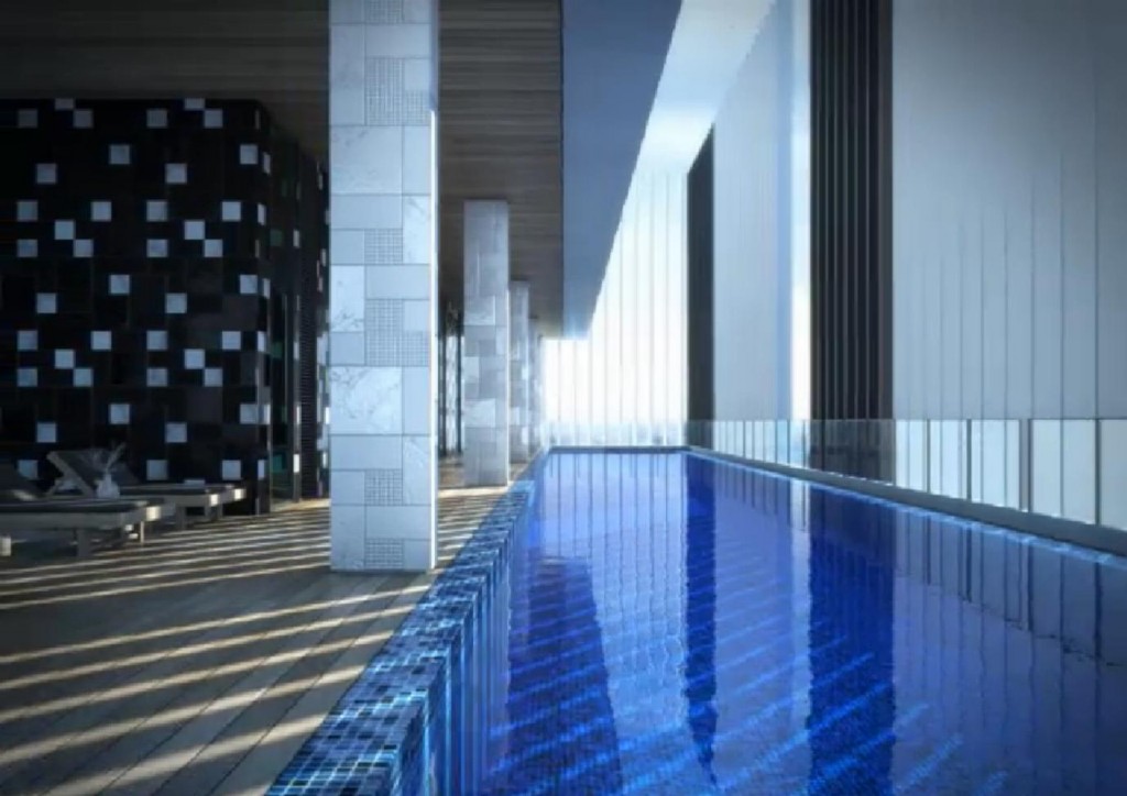 Park24 infinity edge pool