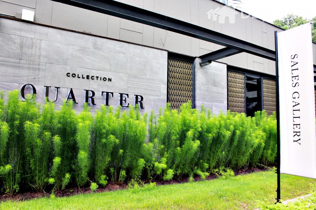 ด้านหน้าสำนักงานขาย