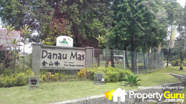 005 The Mark (Surrounding 5)