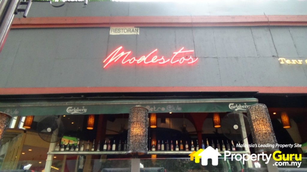 009 Star Residences - Modestos