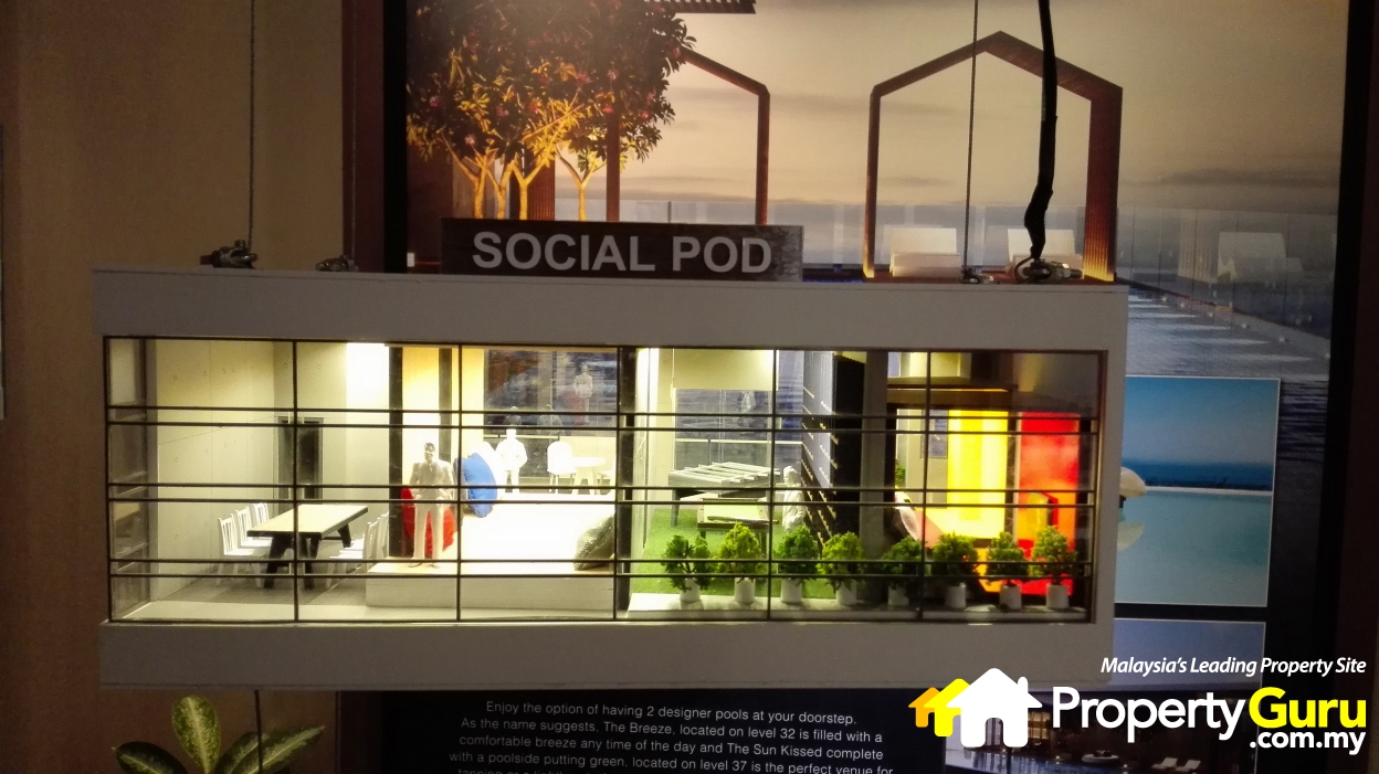 014 Tribeca Social Pod