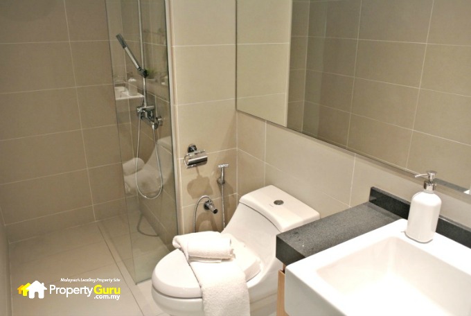 The Masterbath. Similar to the shared bath, both will come fully fitted