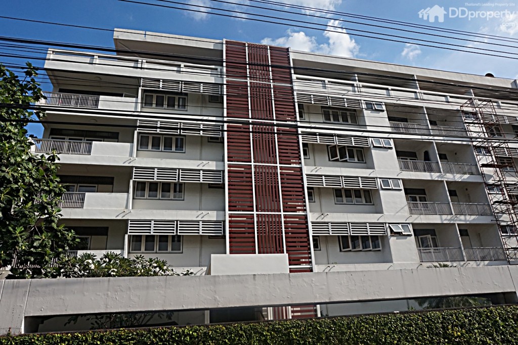 4 Issara CollectionIssara Collection 109-019