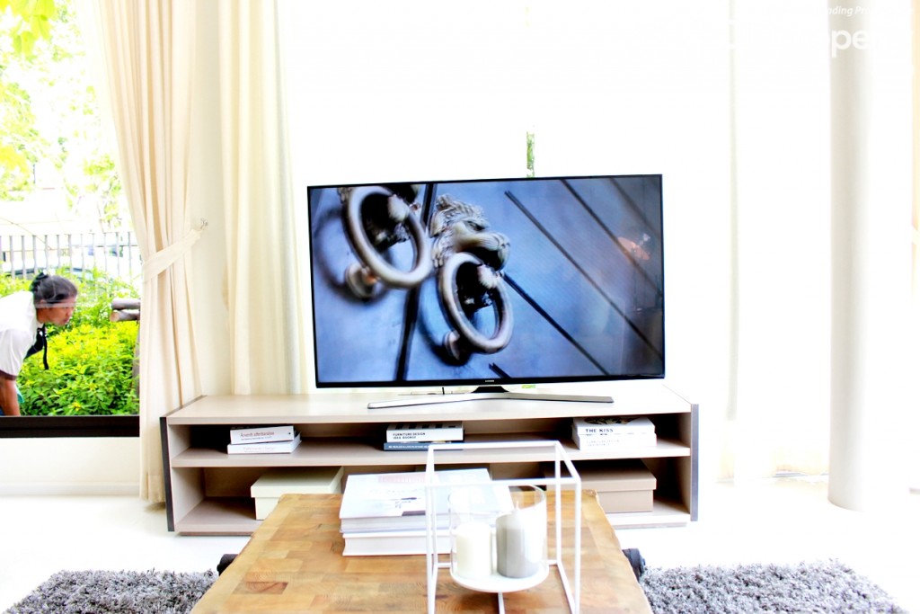 มุมมองจากโซฟา