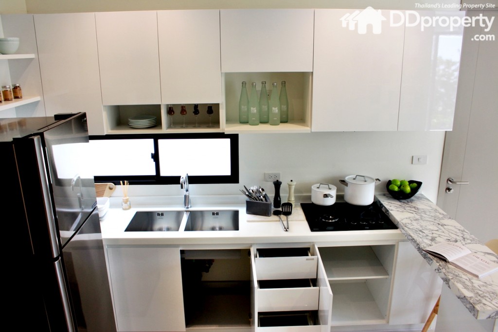 ชุดครับบิวท์อิน เน้นโทนสีขาว