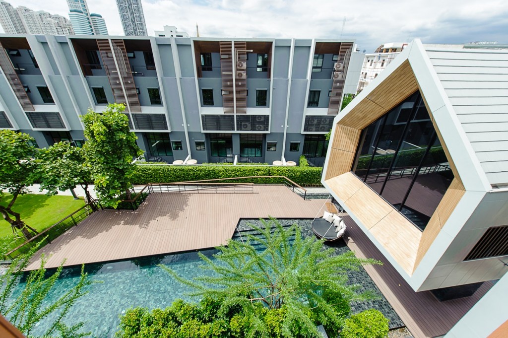 อีกมุมมอง