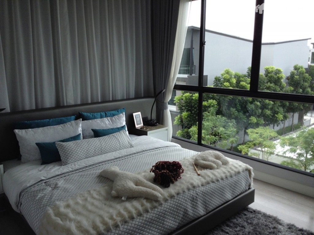 Baan Klang Muang Vibhavadi 64p111-062