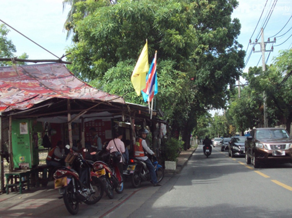 Baan Klang Muang Vibhavadi 64p20-025