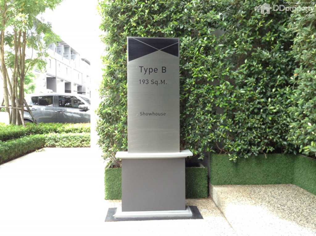 Baan Klang Muang Vibhavadi 64p50-007