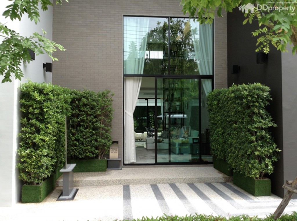 Baan Klang Muang Vibhavadi 64p52-002