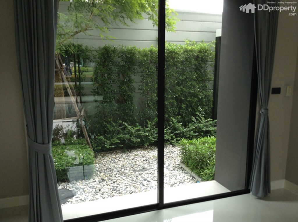 Baan Klang Muang Vibhavadi 64p57-007