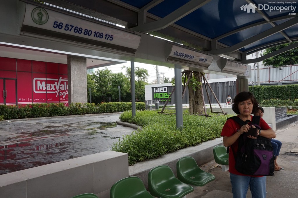 Ideo Mobi Charan Front View4-004