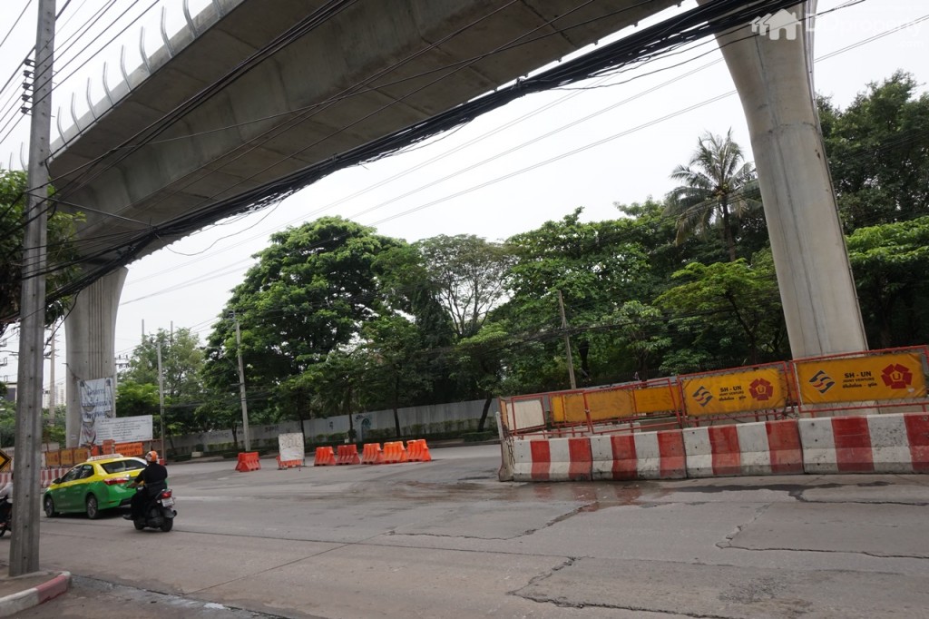 Ideo Mobi Charan Front ViewDSC01079-007