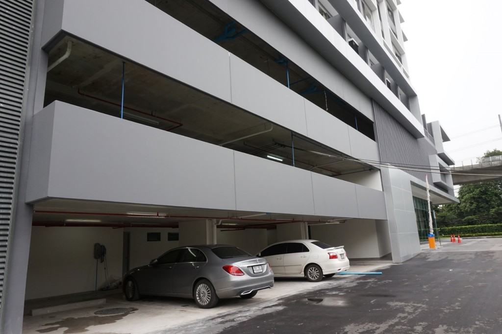 Ideo Mobi Charan Inside ViewDSC01066-003