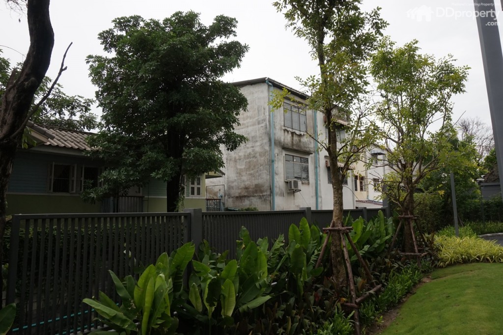 Ideo Mobi Charan Inside ViewDSC01068-005