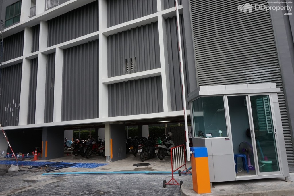 Ideo Mobi Charan Inside ViewDSC01107-010