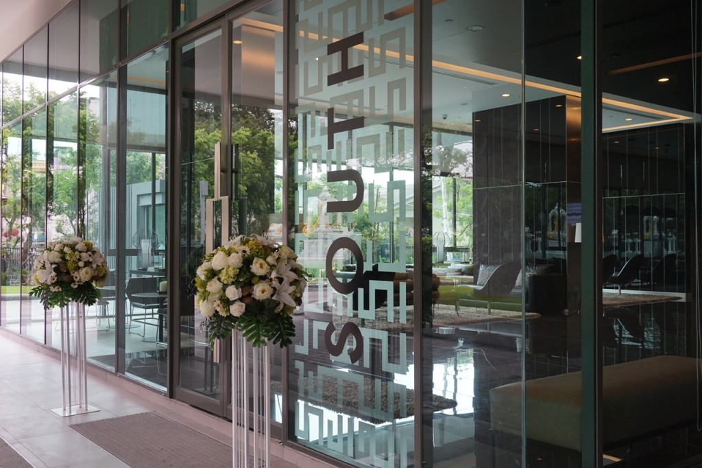 Ideo Mobi Charan Lobby SouthDSC01125-001