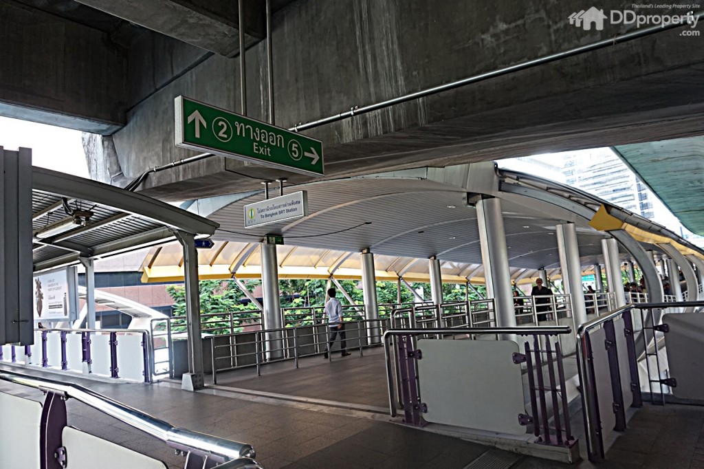 Issara CollectionIssara Collection 002-031