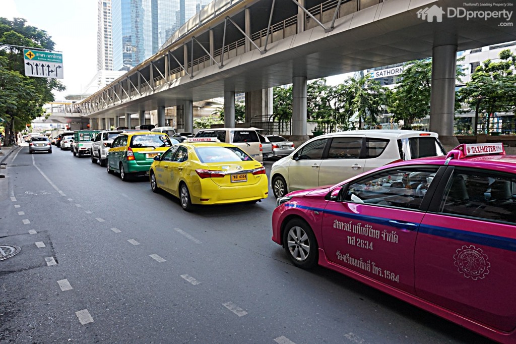 Issara CollectionIssara Collection 003-032