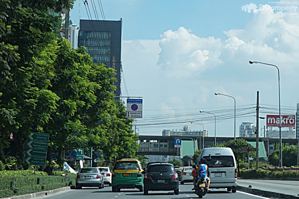 Issara CollectionIssara Collection 005-034