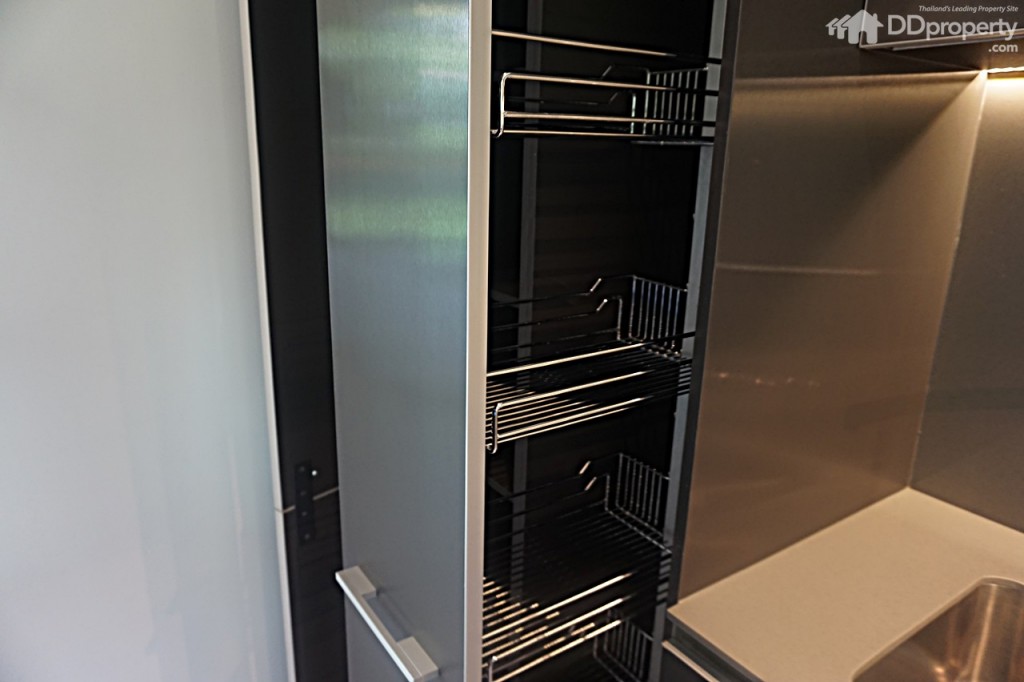 Issara CollectionIssara Collection 024-053