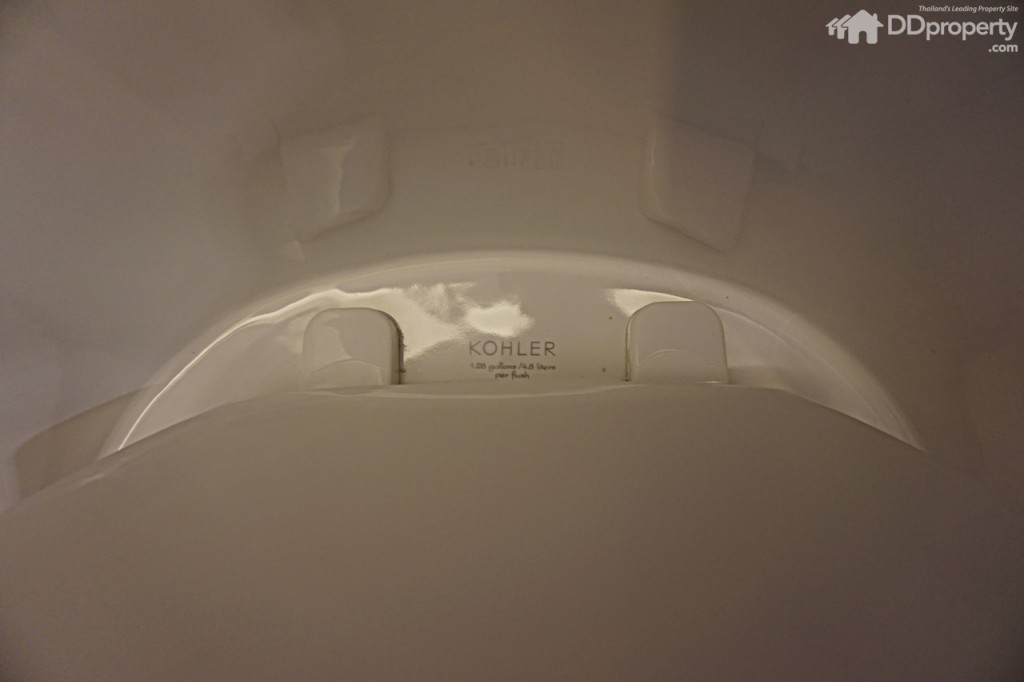 Issara CollectionIssara Collection 043-072