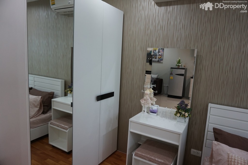 Kes Ratchada Logo40-033