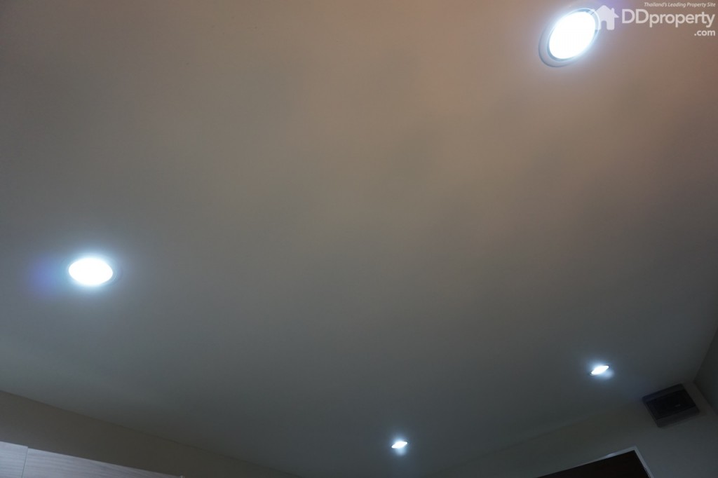 Kes Ratchada Logo48-040