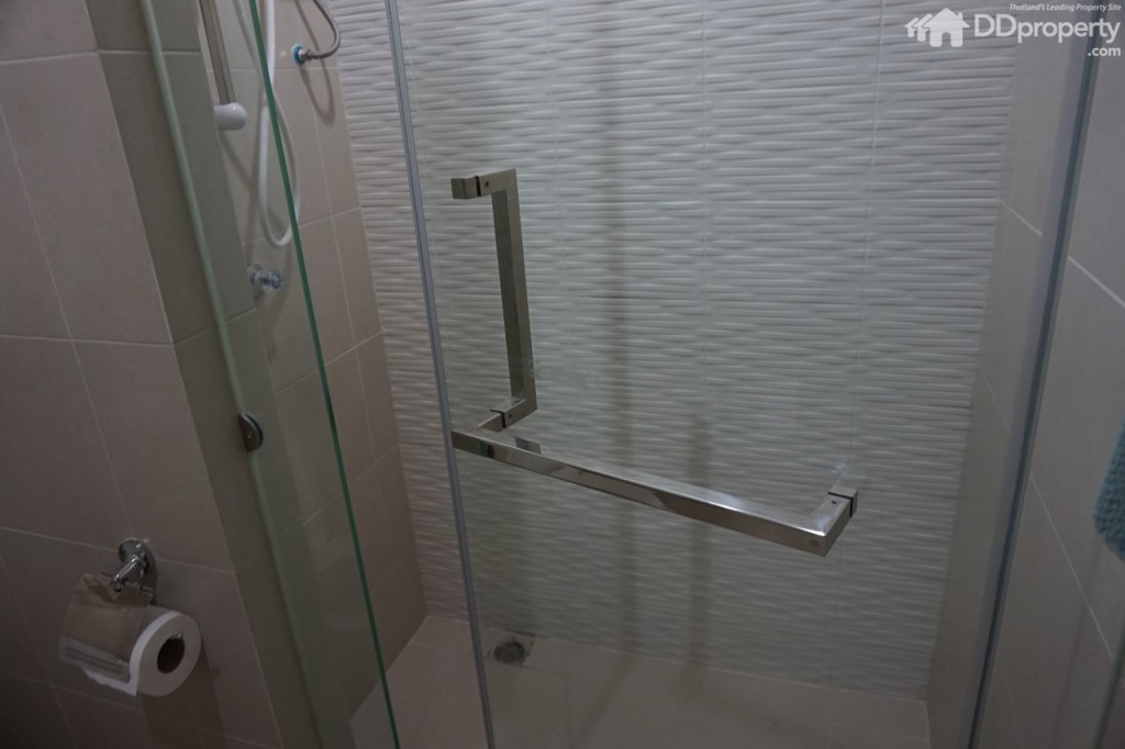 Kes Ratchada Logo52-044