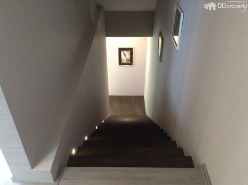 Landmark Ekamai Ramindrap105