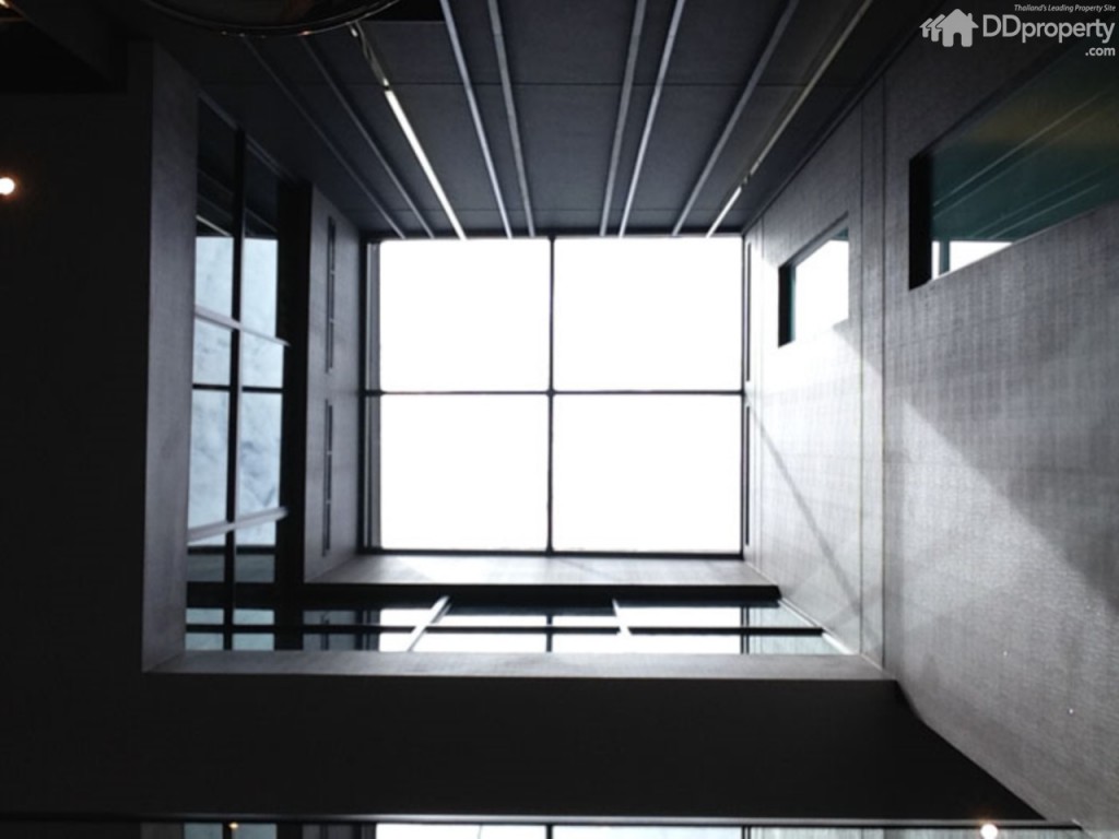 Landmark Ekamai Ramindrap140