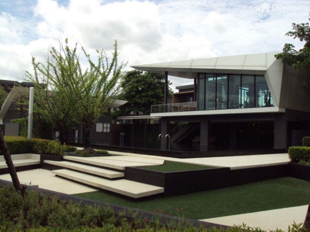 Landmark Ekamai Ramindrap33