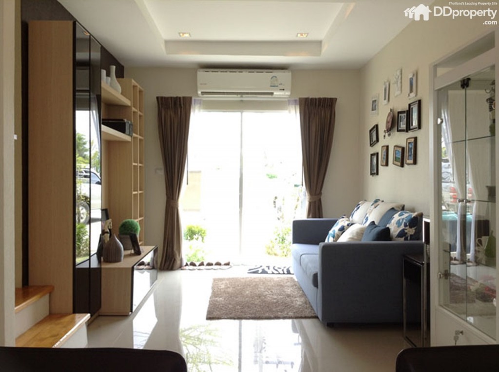 Lio Nov Wongwaen-Pinklaop46-037