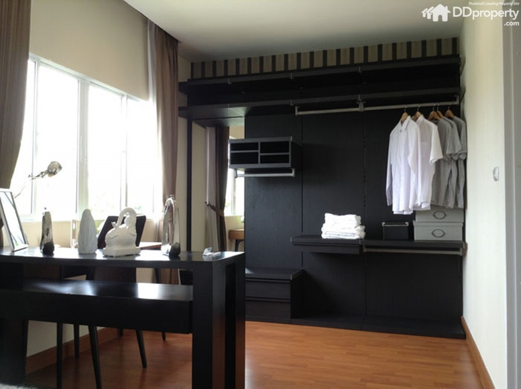 Lio Nov Wongwaen-Pinklaop61-052