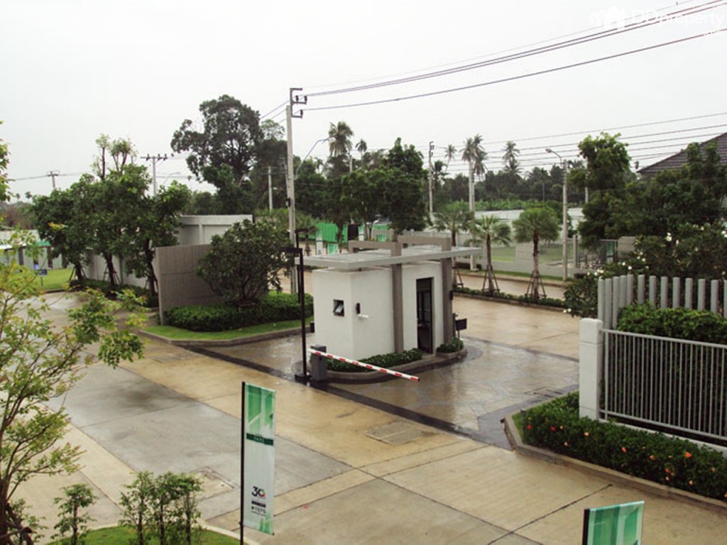 Perfect Park Ratchapruk Analysis p22-021